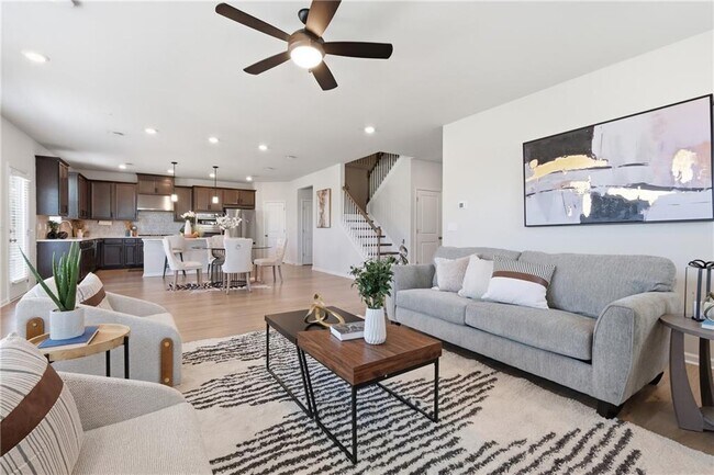 Photo - 8820 Shipton Cir
