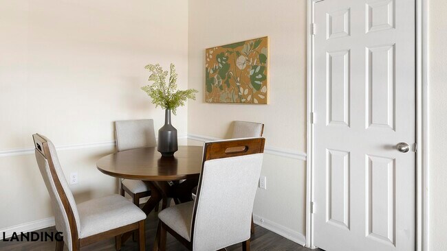 Photo - 901 Lakeside Cir Unit 3205