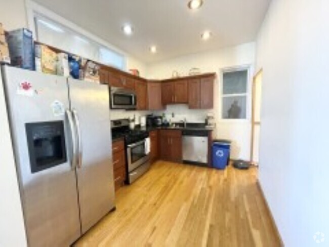 Building Photo - 775 Parker St Unit 4 Rental