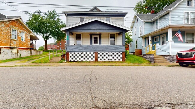 Building Photo - Ashland Schools! 4 bedroom, near town, fre... Rental