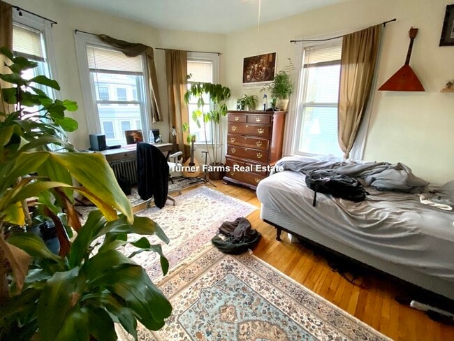 Building Photo - 3 Oswald St Unit 3