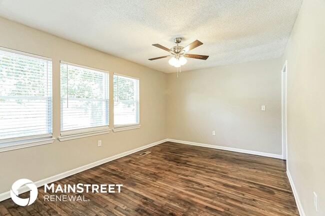 Photo - 2109 Mississippi Ave