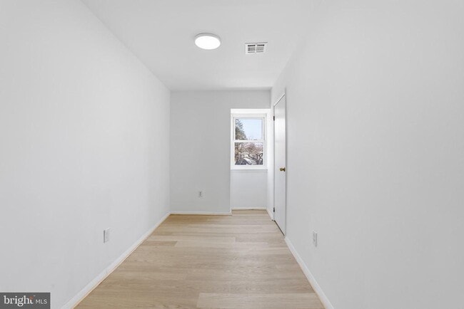 Photo - 1242 Liberte Ct