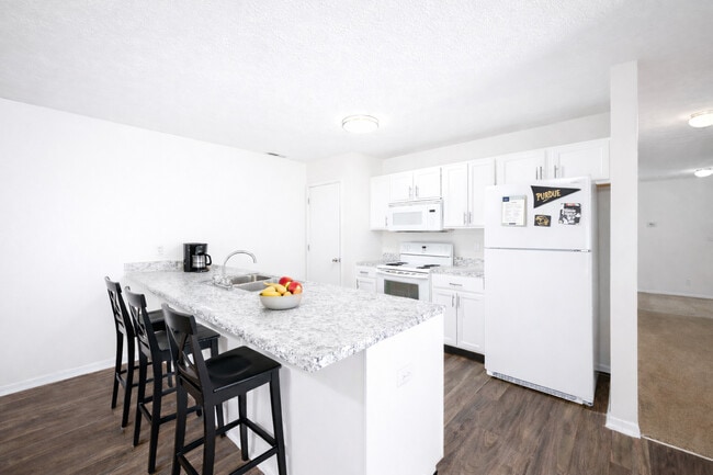 Photo - Anthrop Pointe