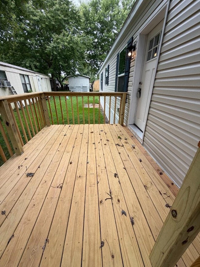 Photo - 136 Court Rd