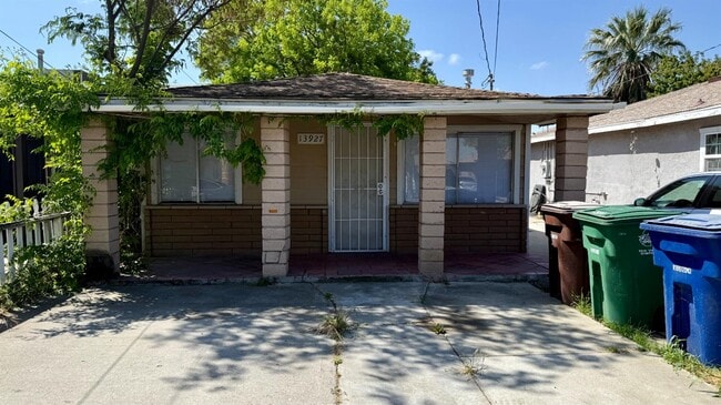 Photo - 13927 Hwy Ave House