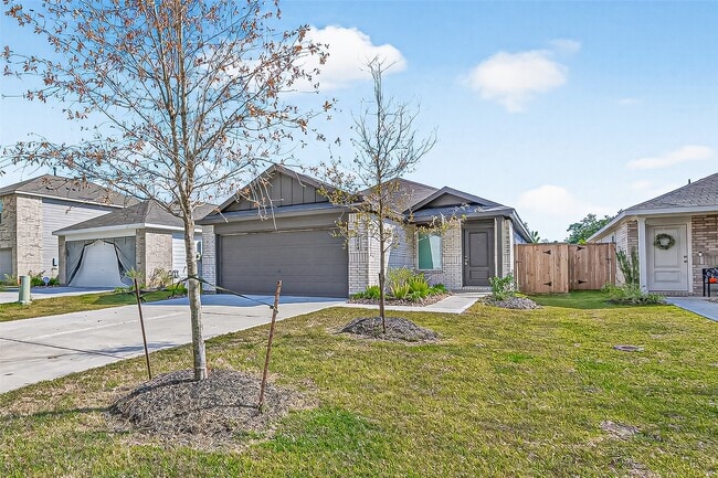 Photo - 3104 Twisted Myrtle Dr