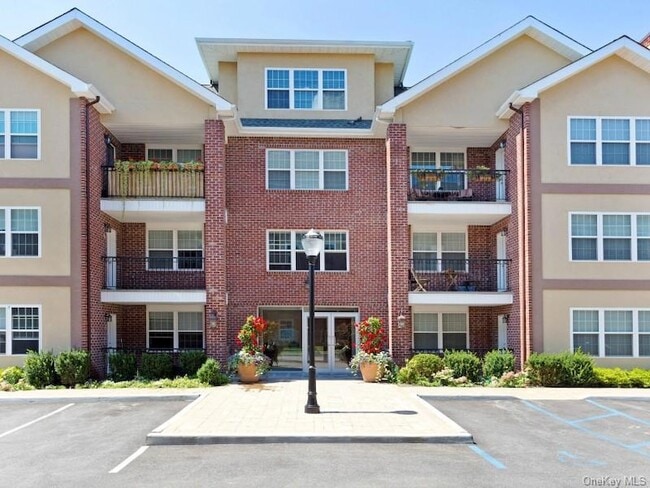 Building Photo - 400 Carney St Unit 403