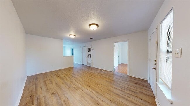 Photo - 805 San Pedro Dr Unidad D