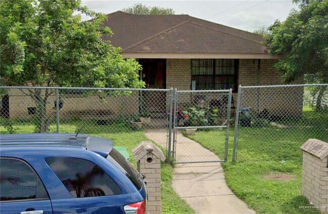 Building Photo - 129 W Falcon Ave Rental