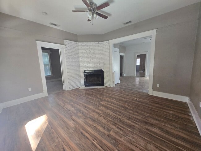 Photo - Available NOW!