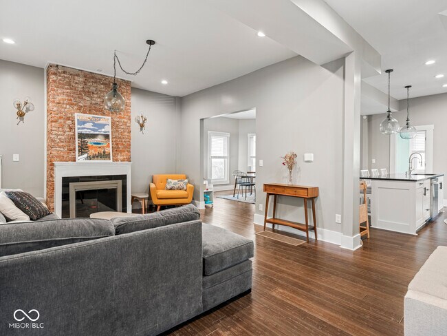 Photo - 622 N Hamilton Ave