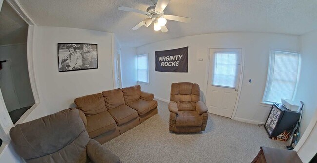 Photo - 709 Bluemont Ave Unidad A