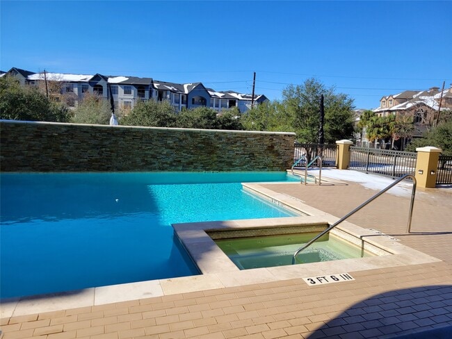 Photo - 7575 Kirby Dr Unit 1211