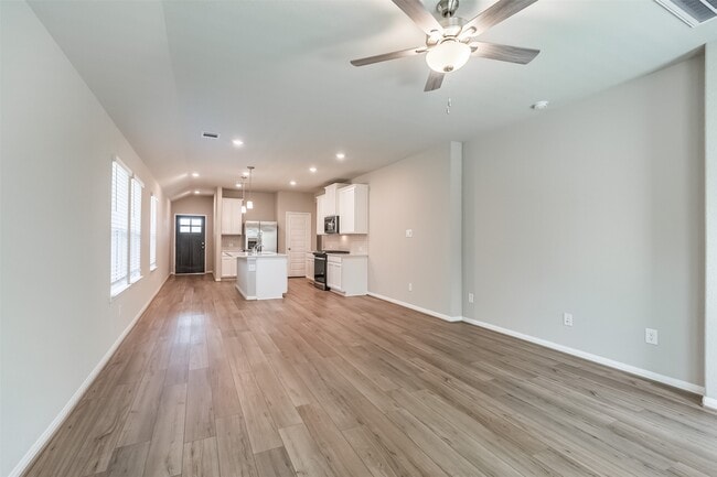 Photo - 17586 Rosette Grass Dr