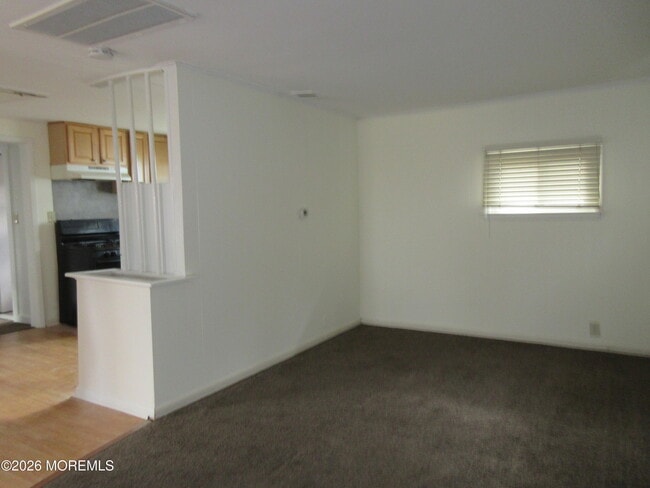 Photo - 319 13th Ave