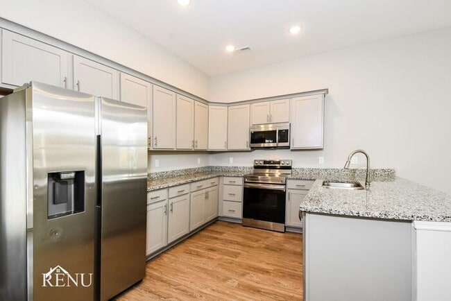 Photo - 5353 Lynnland Terrace