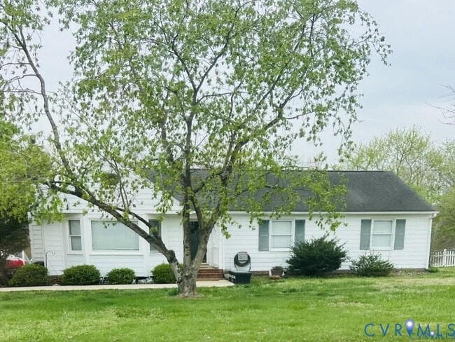 Building Photo - 6415 Chenault Way