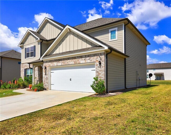 188 Blue Iris Ct