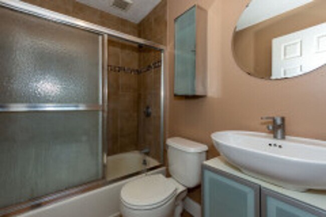 Photo - Sunny Renovated 1 Bed Near Harvard Ave – Heat & Hot Water Included, No Broker Fee!
