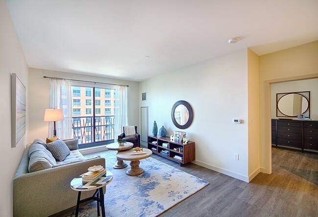 Photo - 1 Canal St Apartment Unit 422