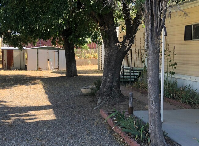 Photo - 6012 Cypress Ave