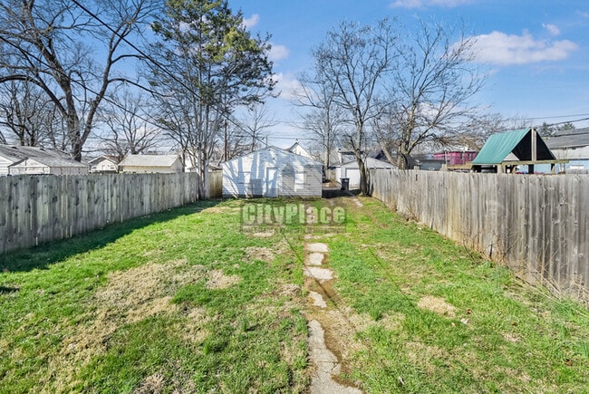 Photo - 2314 Union St