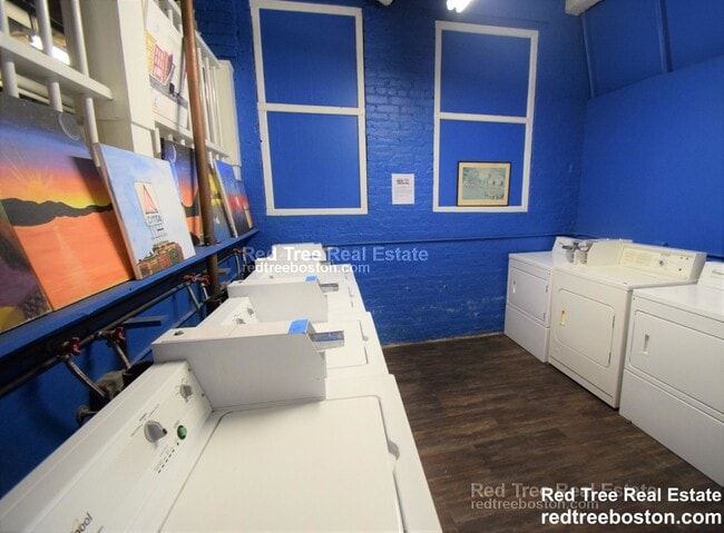 Photo - 31 Park Dr Unit 1