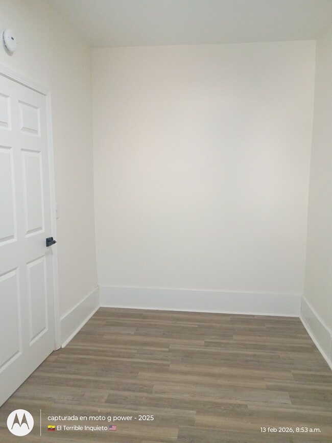 Photo - 809 Lamont St