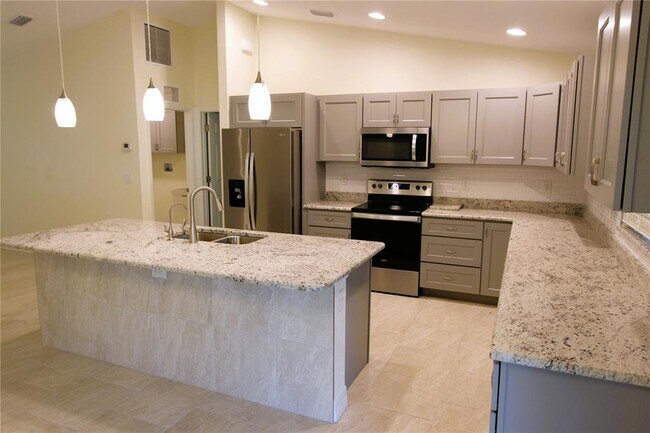 Photo - 5850 Gagstatter Rd