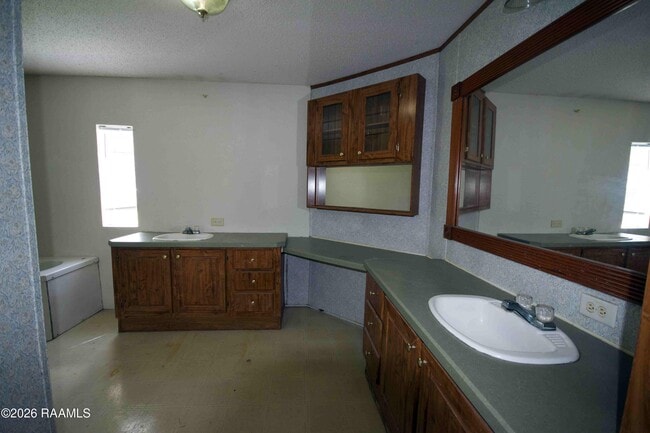 Photo - 3467 Cleopha Rd