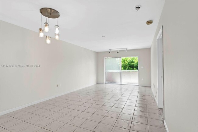 Photo - 18001 N Bay Rd Condo Unit 205