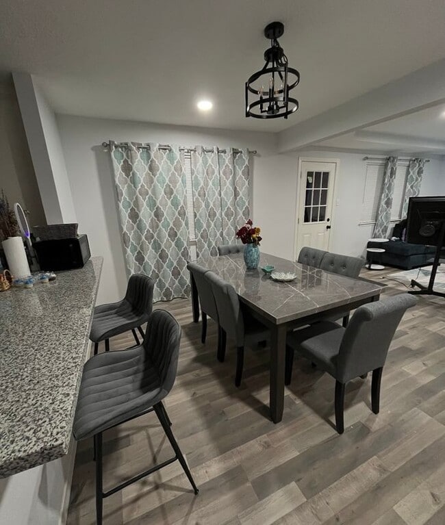 3814 Brier Gardens Dr