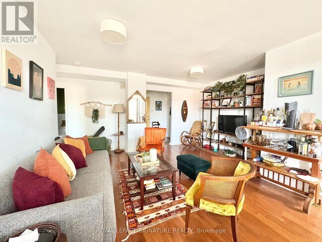 Photo - 740 Eglinton Ave W Unit 103