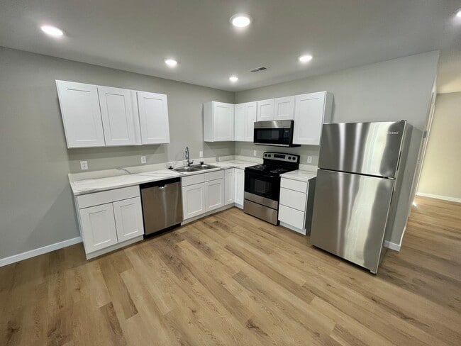 Photo - 251-251 S Park St Unit SP225