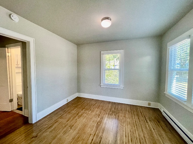 Photo - 8079 W 2nd St