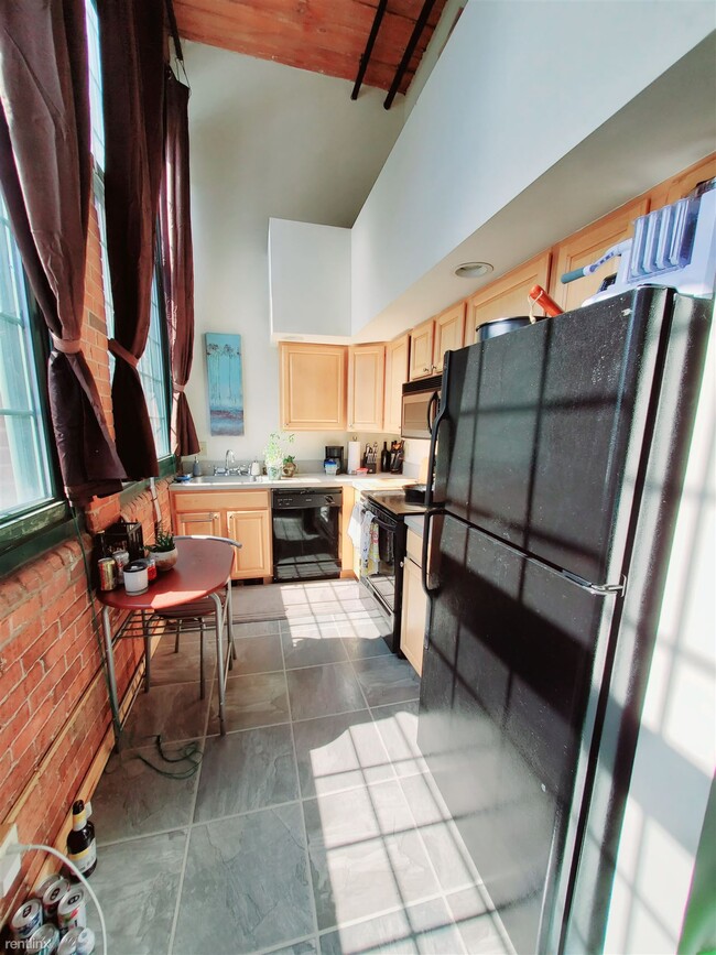 Studio, 1 bath Condo - 25 Grand St Ste 1 - Studio, 1 bath Condo - 25 Grand St Ste 1 Unit Ste 1