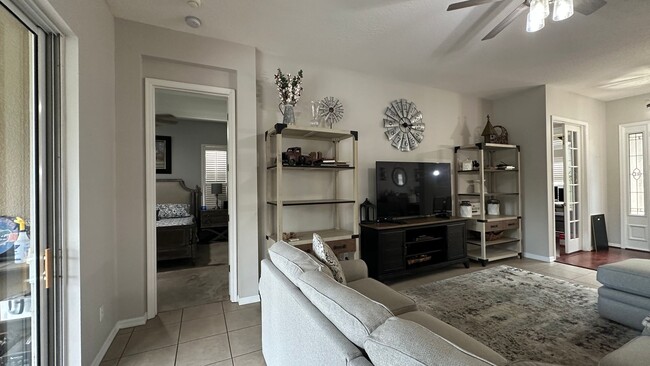Photo - 1185 Pallister Ln