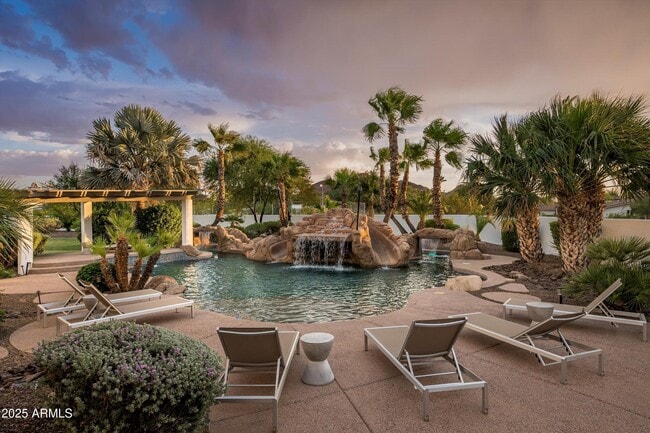 Photo - 5901 E Mountain View Rd