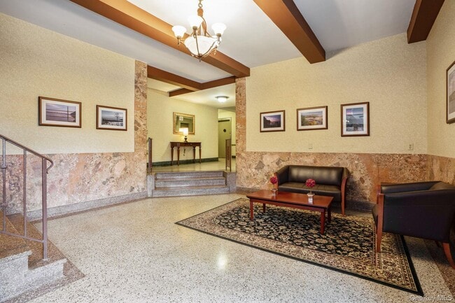 Photo - 565 Broadway St Unit 1F