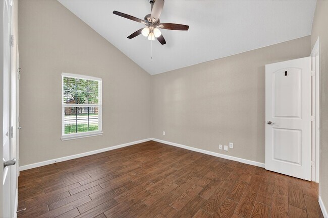 Photo - 2908 Mistywood Ln