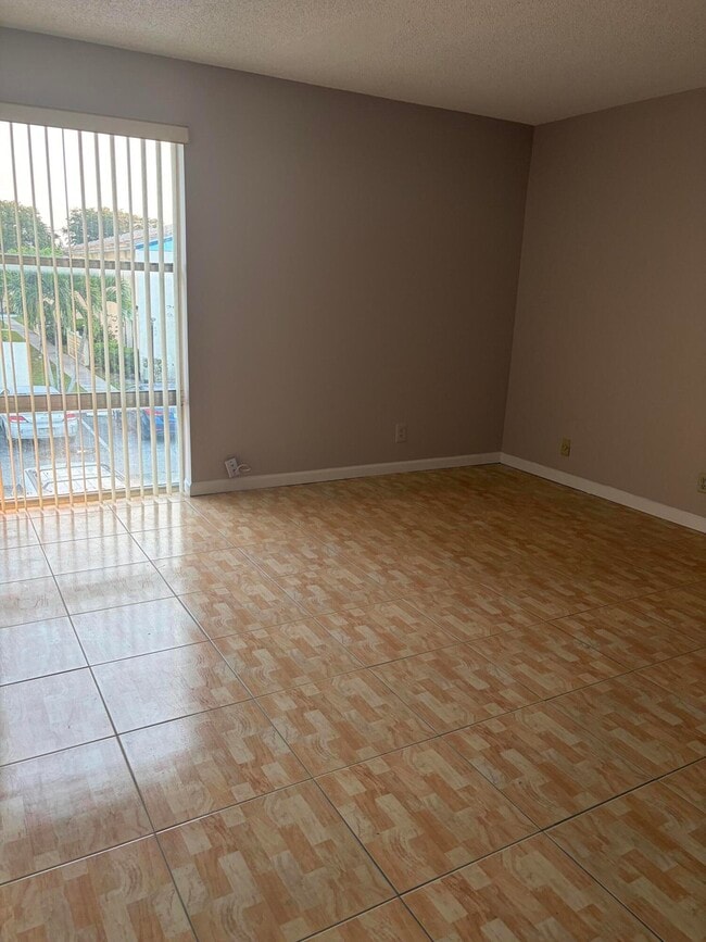 Photo - 2051 NW 46th Ave Unit F202