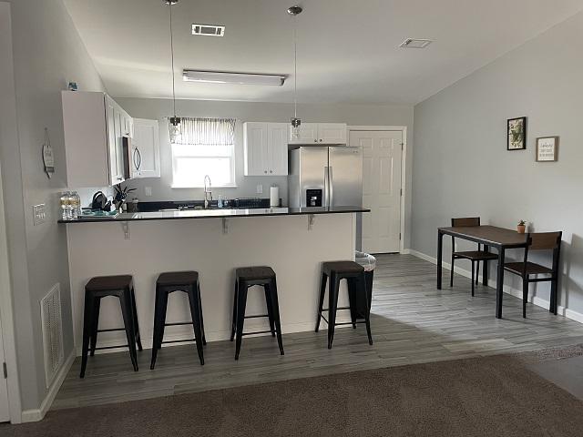 Photo - 180 Lakeland Dr