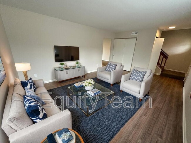 Photo - 2301 Old State Rte 32 Unit Apt B