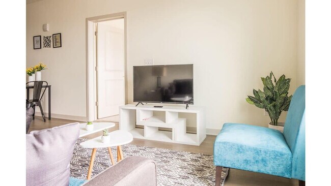 Photo - 633 E Main St Unidad ID1014626P