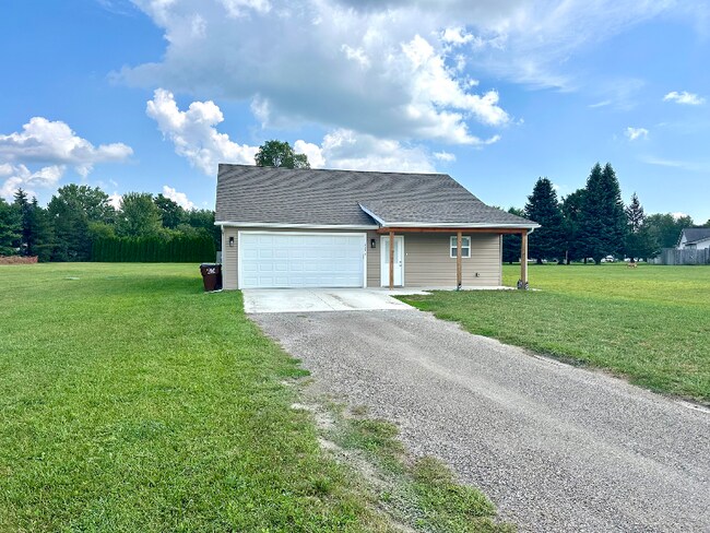 Photo - 4731 Basin St