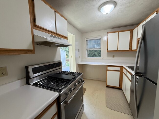 Photo - 777 Middle Rd Unit 36