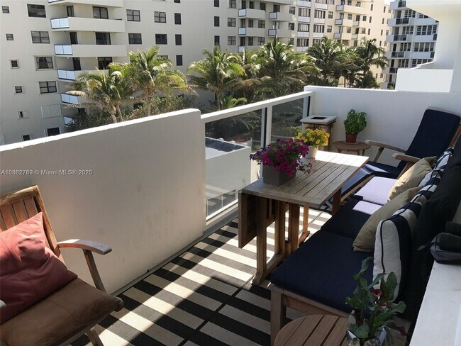 Photo - 100 Lincoln Rd Unidad 644