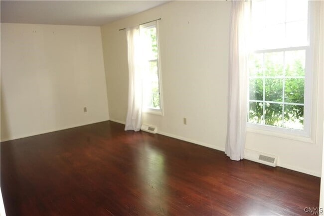 Photo - 4600 Brookhill Dr S