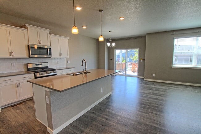 Photo - 6 bed 4 bath 3 car garage Crystal Valley Ranch house